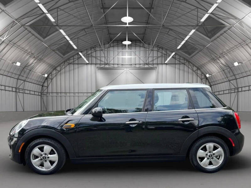 2016 MINI Hardtop 4 Door Cooper