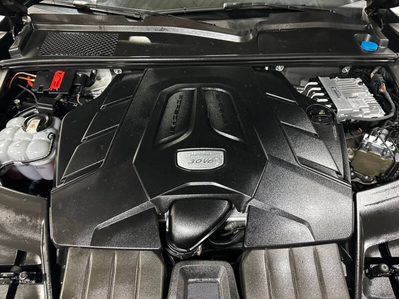 2023 Porsche Cayenne