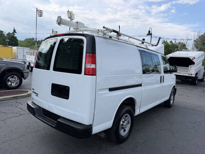 2011 Chevrolet Express 2500