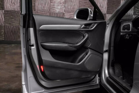 2016 Audi Q3 2.0T quattro Premium Plus