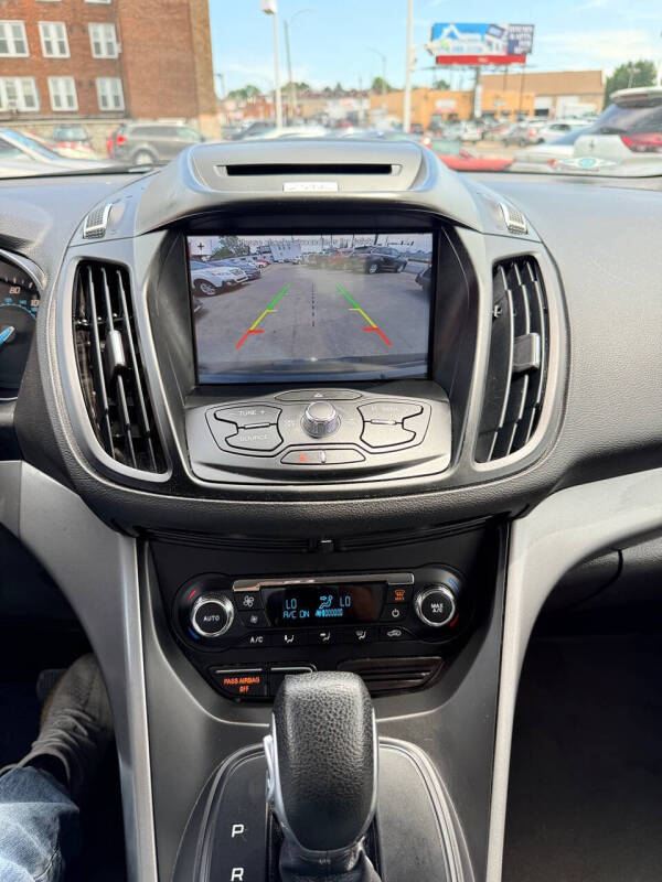 2016 Ford Escape SE