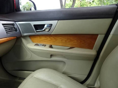 2009 Jaguar XF Luxury