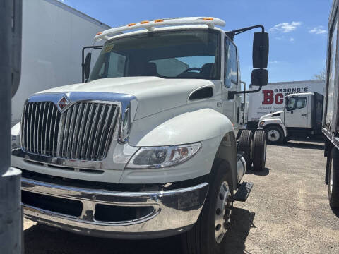 2014 International DuraStar 4400