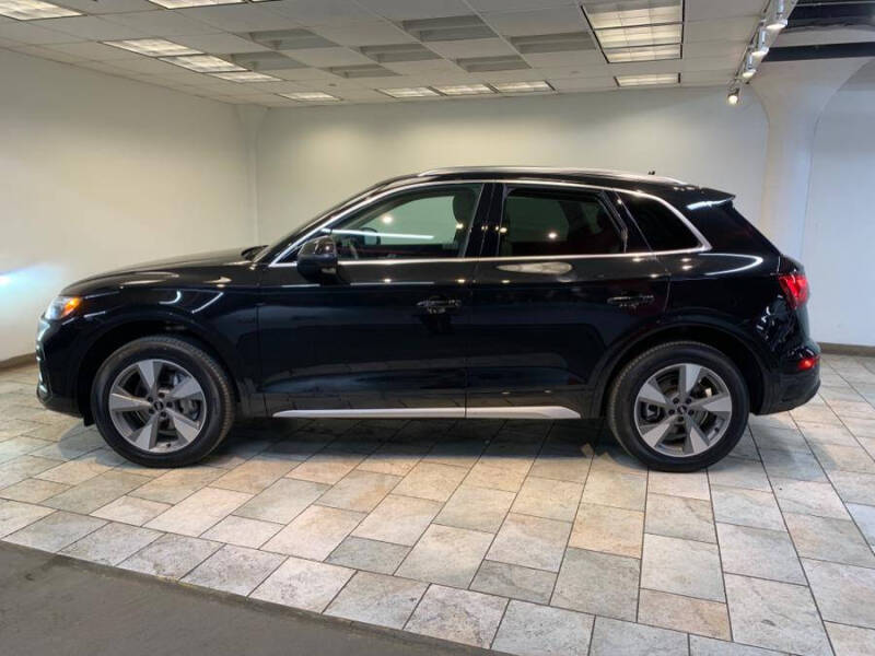 2023 Audi Q5 quattro Premium 40 TFSI