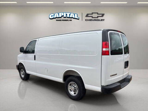 2025 Chevrolet Express 2500
