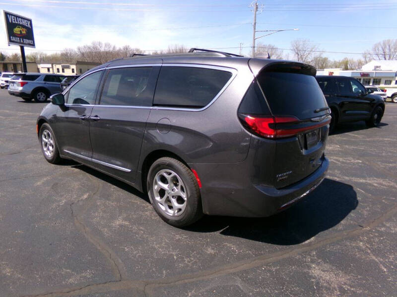 2022 Chrysler Pacifica Limited