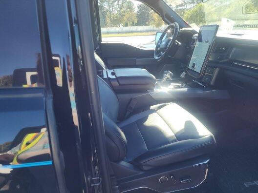 2022 Ford F-150 Lightning Lariat