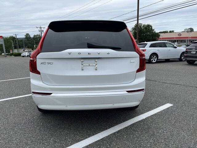 2024 Volvo XC90 Recharge T8 Ultimate Bright Theme 7P