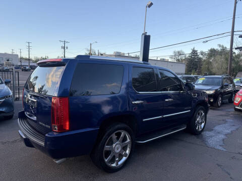 2012 Cadillac Escalade Luxury