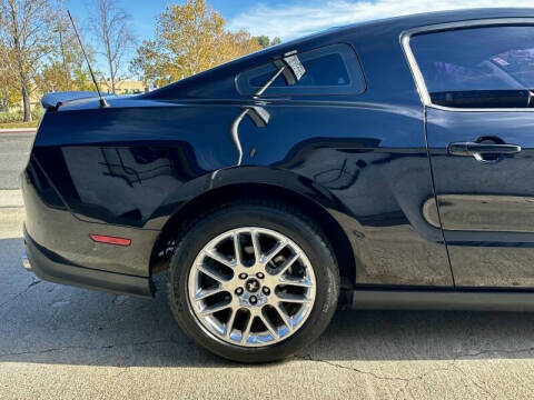 2012 Ford Mustang GT Premium