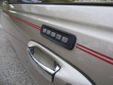 2008 Lincoln Town Car Signature Limited