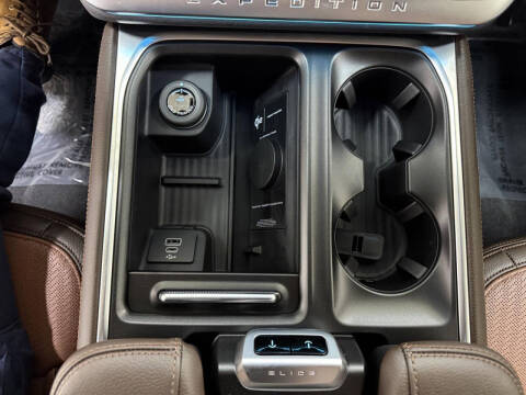 2027 Ford Expedition MAX King Ranch