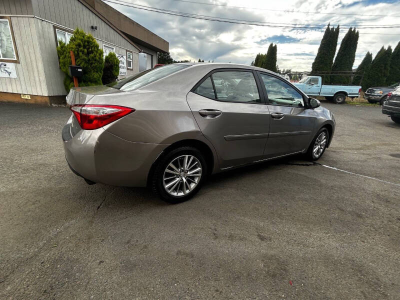 2015 Toyota Corolla LE Plus