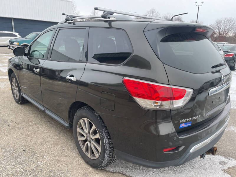 2015 Nissan Pathfinder SV