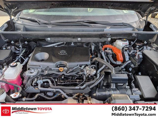 2022 Toyota RAV4 Hybrid XLE Premium