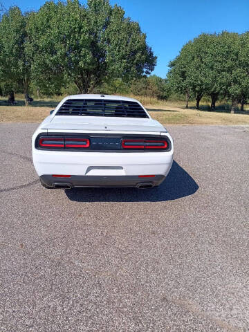 2018 Dodge Challenger SXT