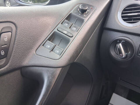 2014 Volkswagen Tiguan SE