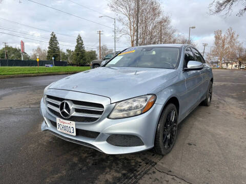 2016 Mercedes-Benz C-Class