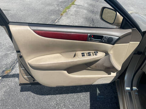 2002 Lexus ES 300