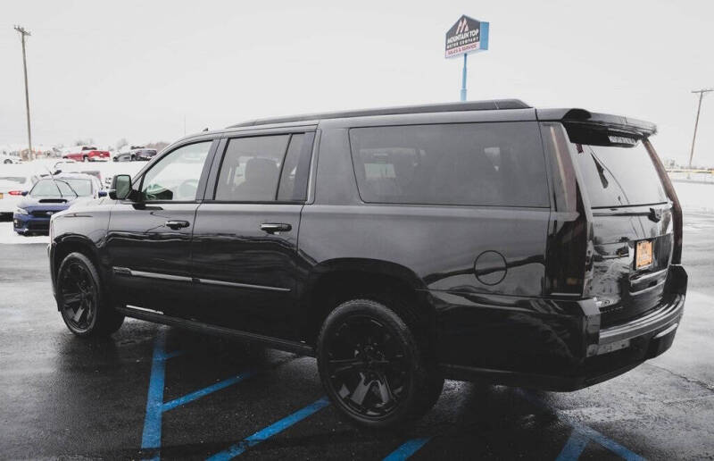 2020 Cadillac Escalade ESV Platinum