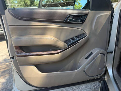 2017 GMC Yukon SLT