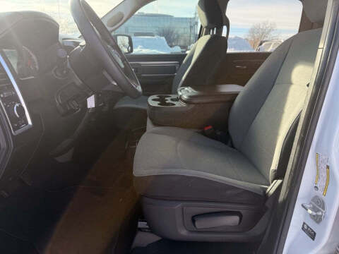 2021 RAM 1500 Classic SLT