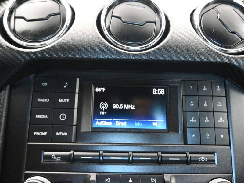 2017 Ford Mustang V6