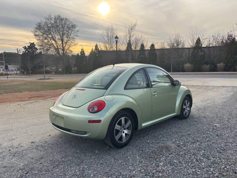 2006 Volkswagen New Beetle 2.5