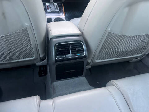 2011 Audi A4 2.0T quattro Premium Plus