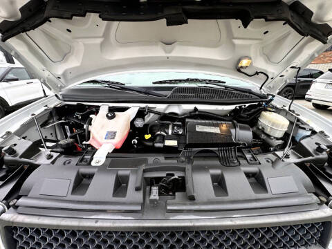 2016 Chevrolet Express LT 3500