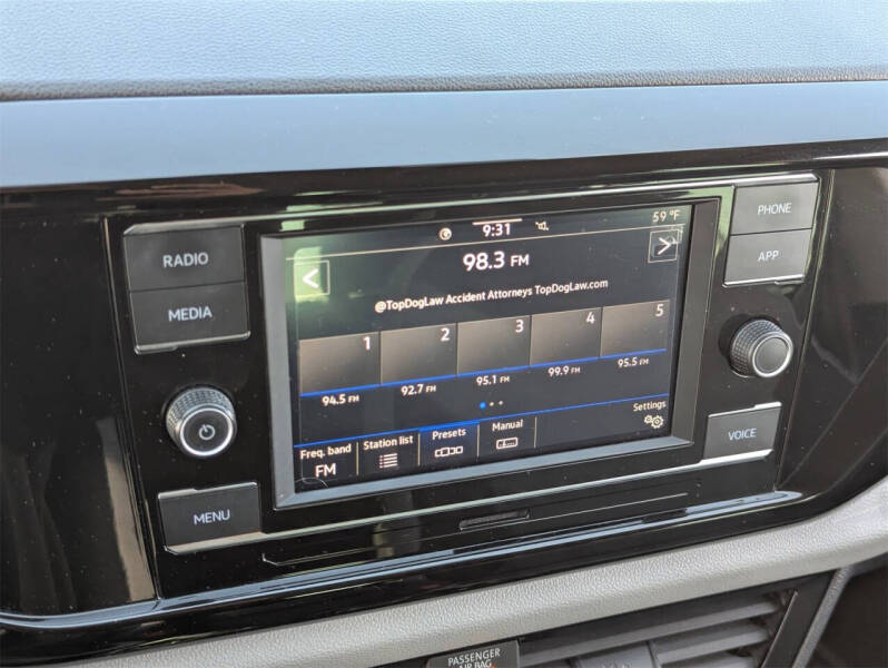 2023 Volkswagen Taos S