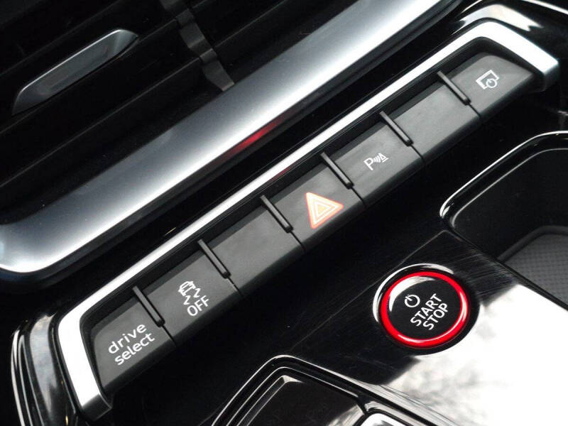 2023 Audi e-tron GT quattro Premium Plus