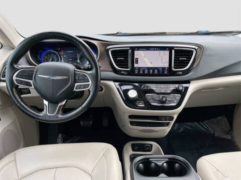 2019 Chrysler Pacifica Touring L Plus