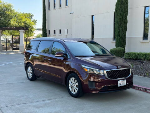 2015 Kia Sedona for sale at Auto King in Roseville CA