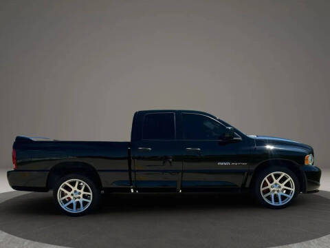 2005 Dodge Ram 1500 SRT-10