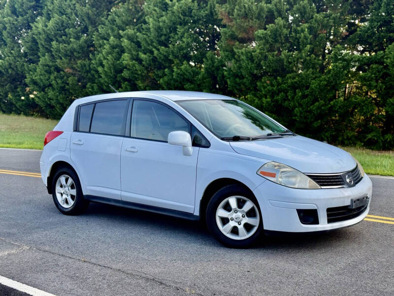 2008 Nissan Versa 1.8 SL