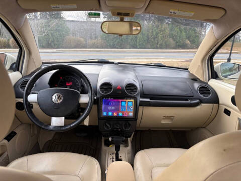 2010 Volkswagen New Beetle