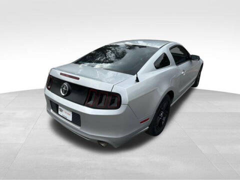 2013 Ford Mustang V6