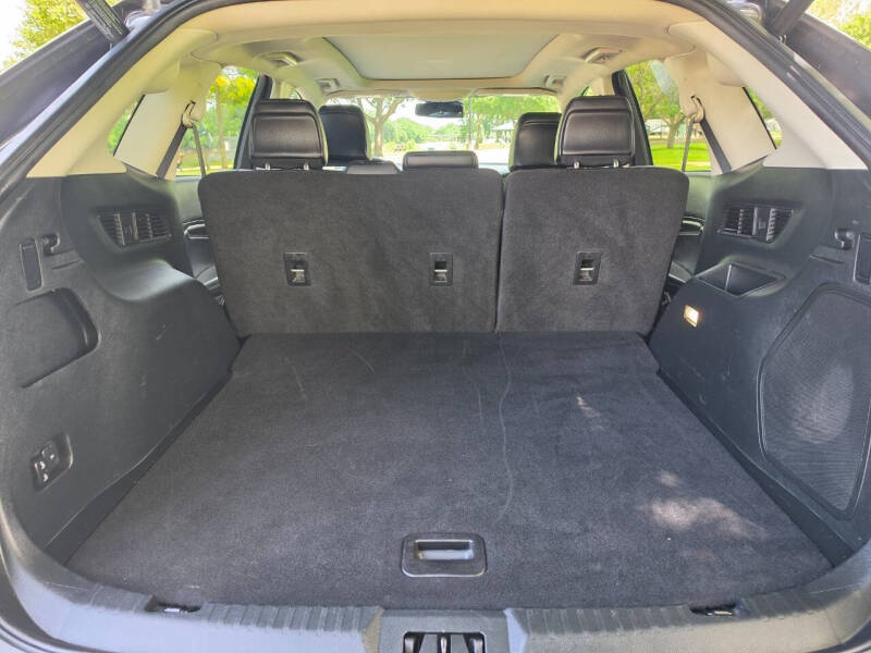 2021 Ford Edge Titanium