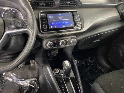 2020 Nissan Kicks S