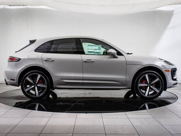 2025 Porsche Macan S