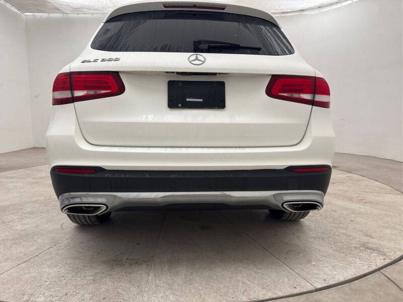 2017 Mercedes-Benz GLC GLC 300