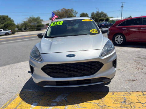 2020 Ford Escape S