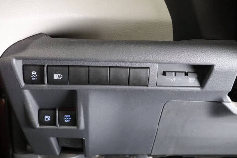 2021 Toyota Sienna LE 8-Passenger