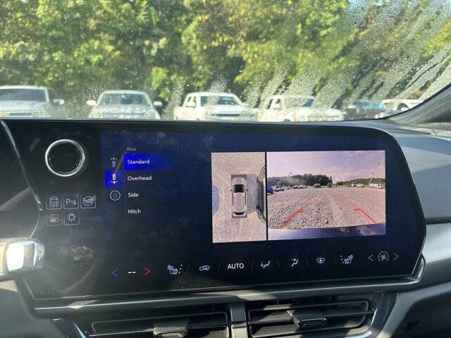 2024 Chevrolet Equinox EV Launch Edition