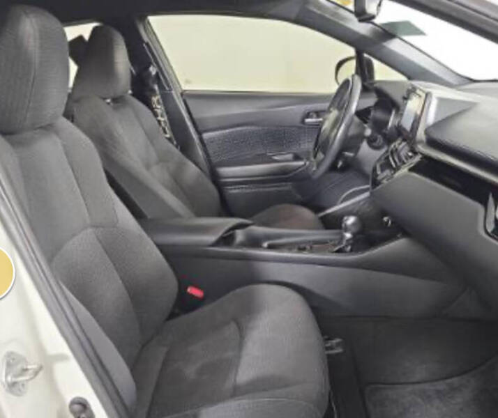 2018 Toyota C-HR XLE Premium