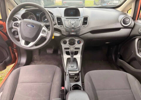 2017 Ford Fiesta SE