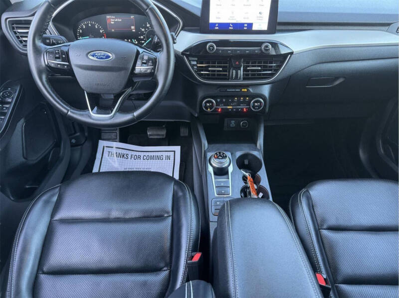 2021 Ford Escape SEL