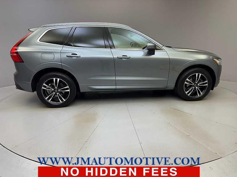 2021 Volvo XC60 T5 Momentum