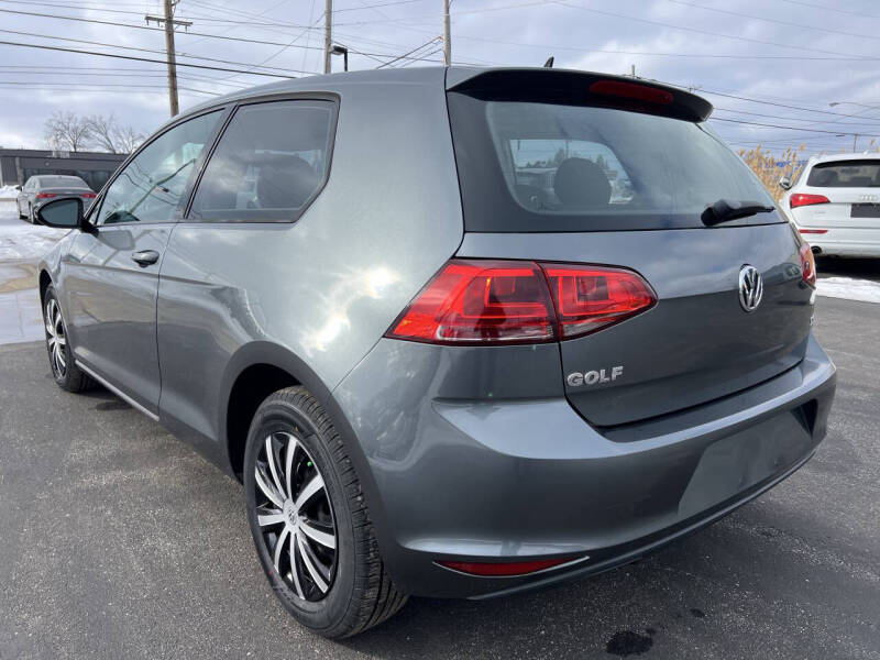 2015 Volkswagen Golf TSI S